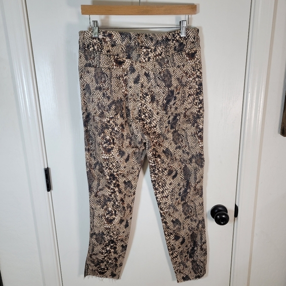 We The Free Snakeskin Pants Size 32 High Rise Cropped Edgy Festival - Picture 6 of 8